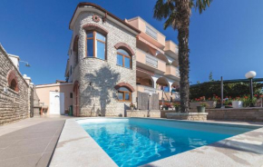 Cozy Apartment In Pula With Wifi